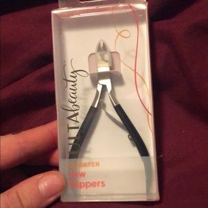 Jaw clippers for nails